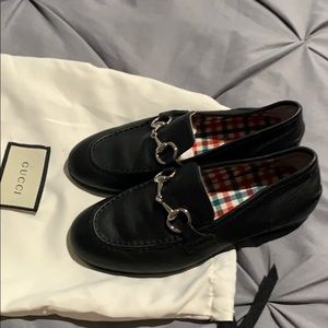 Gucci shoes size 31
